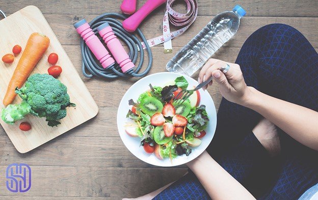 تغذیه مناسب و صحیح در pms